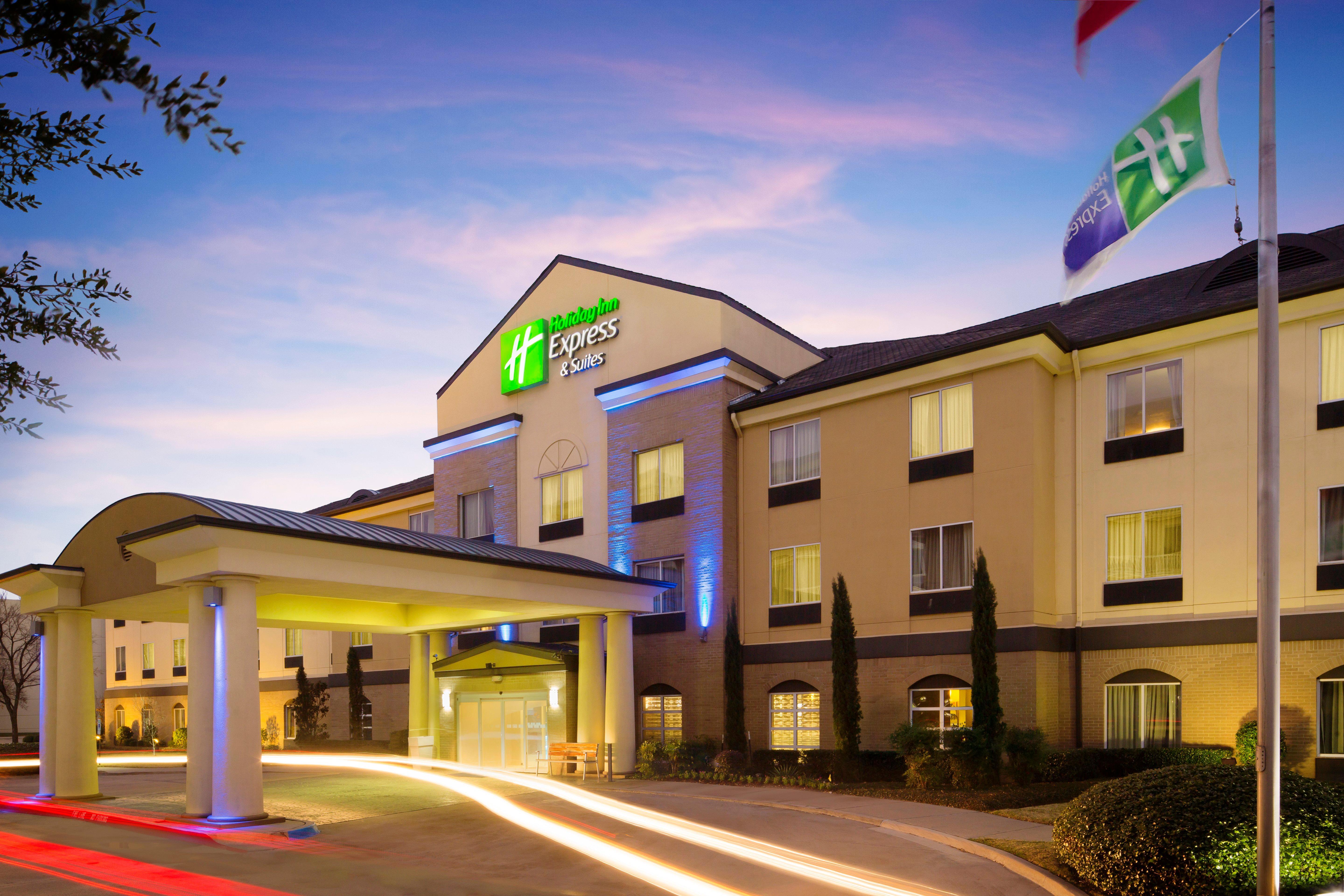 Holiday Inn Express Hotel And Suites Dfw-Grapevine By Ihg Exterior photo